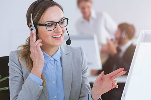 Customer Service Specialist H/F)